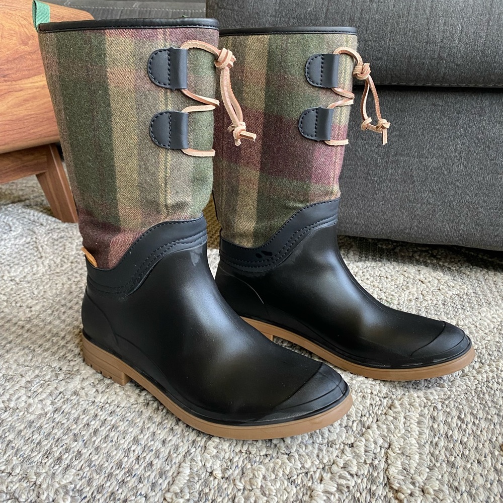 Kamik Rain Boots
